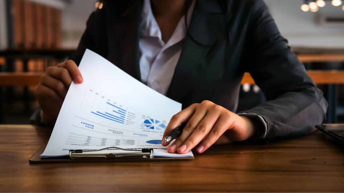 Jakie kompetencje powinien mieć skuteczny audytor wewnętrzny?